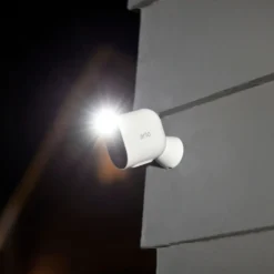 Arlo Pro 4 Spotlight – Trådlös övervakningskamera 4-pack
