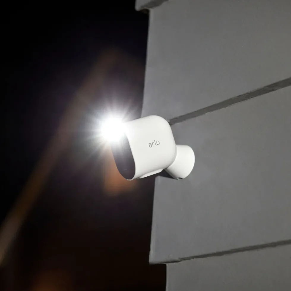 Arlo Pro 4 Spotlight – Trådlös övervakningskamera 4-pack