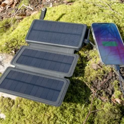 Linocell Powerbank med solcellsladdning 20 W 8000 mAh