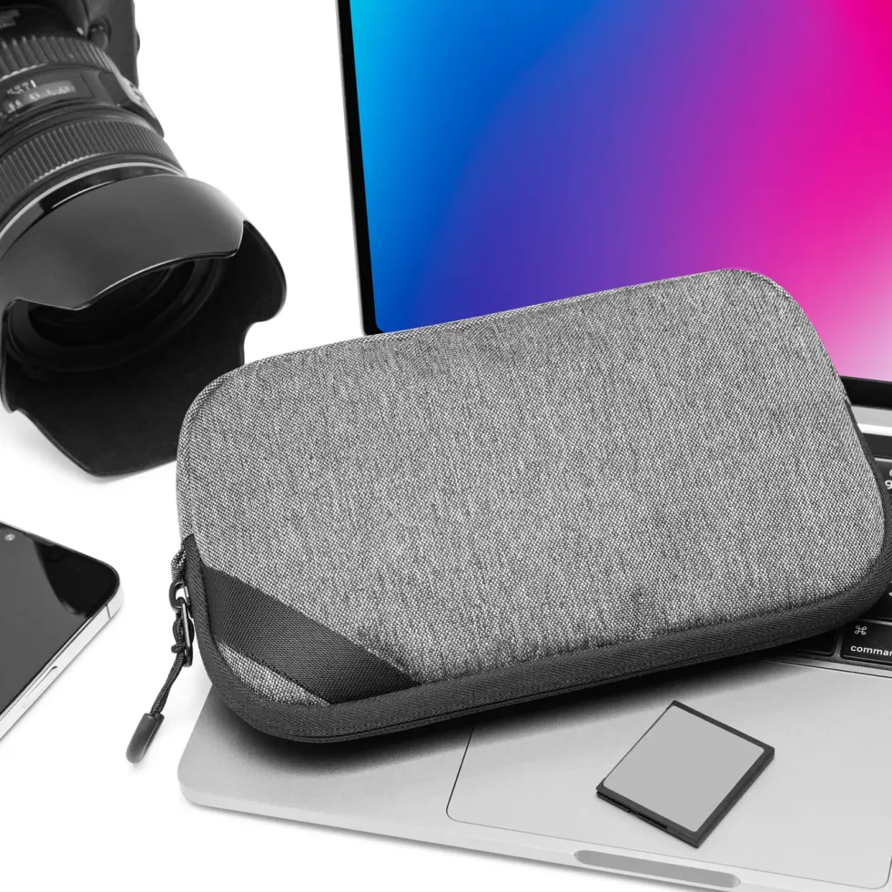 Linocell Tech Bag Slimline Förvaringsväska för teknik