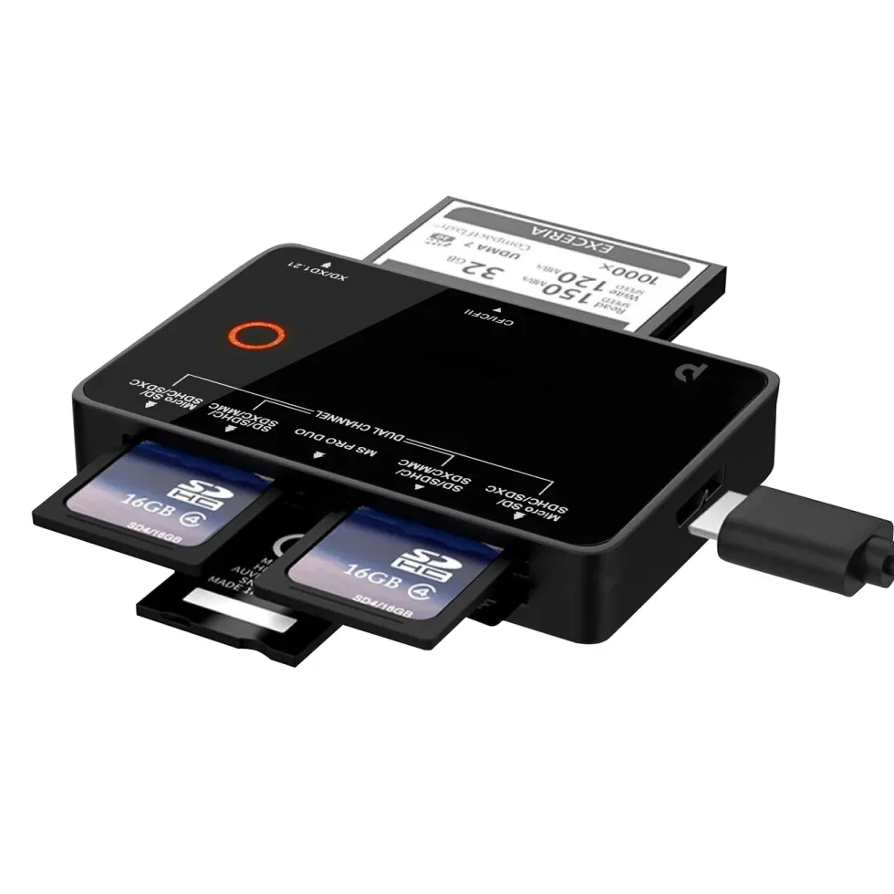 Plexgear Ultra 3.0 Minneskortläsare