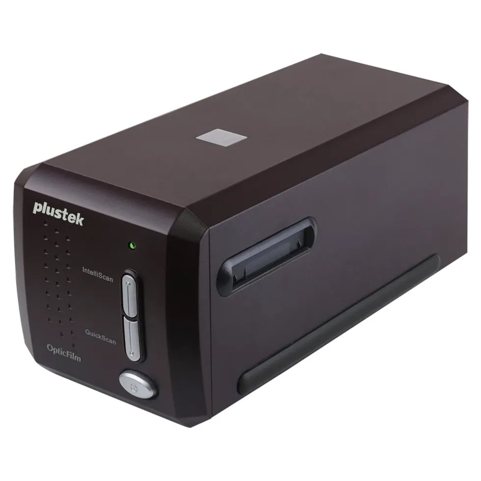 Plustek OpticFilm 8300i SE filmskanner för 35 mm Svart