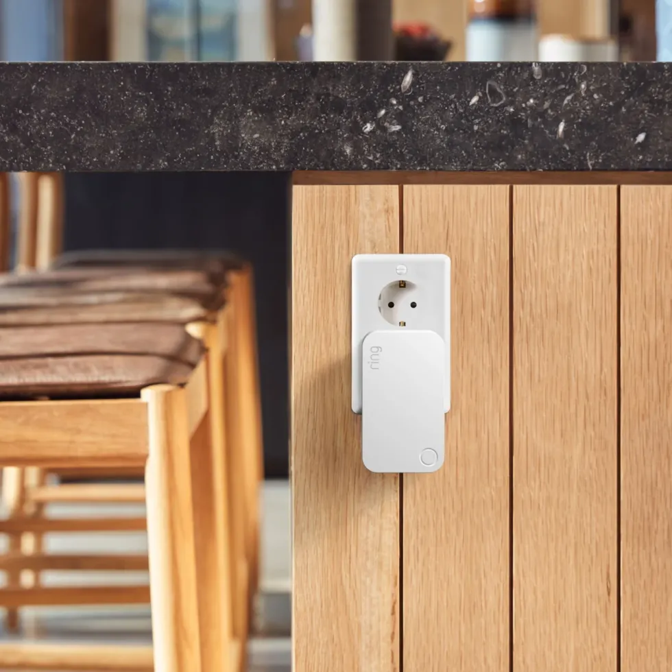 Ring Alarm Range Extender