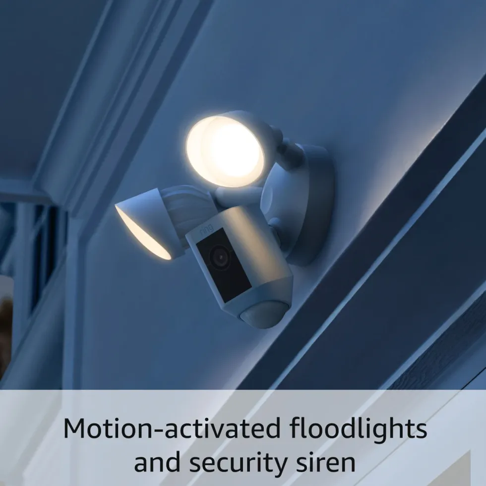 Ring Floodlight Cam Wired Plus Vit