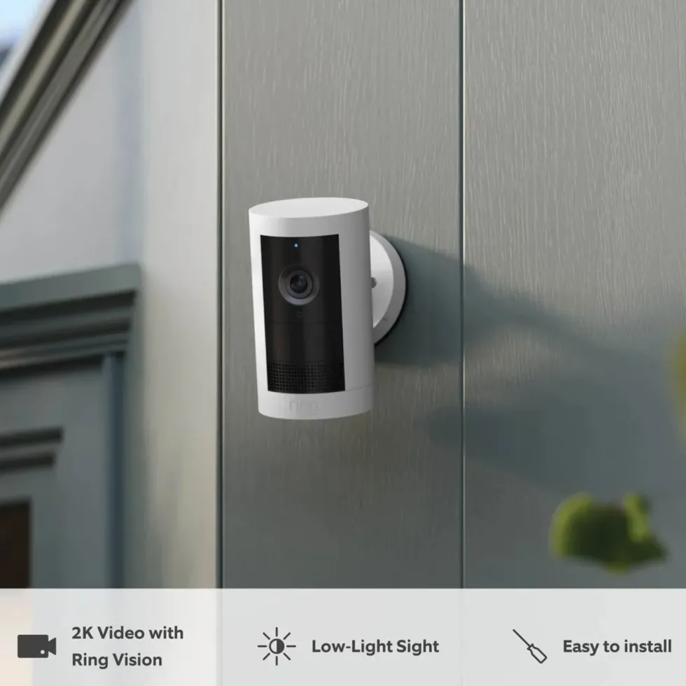 Ring Outdoor Cam Plus Battery - Retinal 2K övervakningskamera Vit