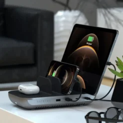 Satechi Dock5 USB-laddningsstation