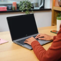 Trust Privacy Filter för laptop 15,6