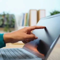 Trust Privacy Filter för laptop 14