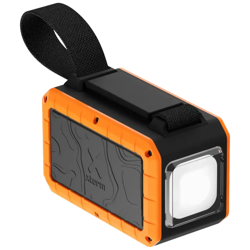 Xtorm Rugged XR204 Flashlight Powerbank 40000 mAh
