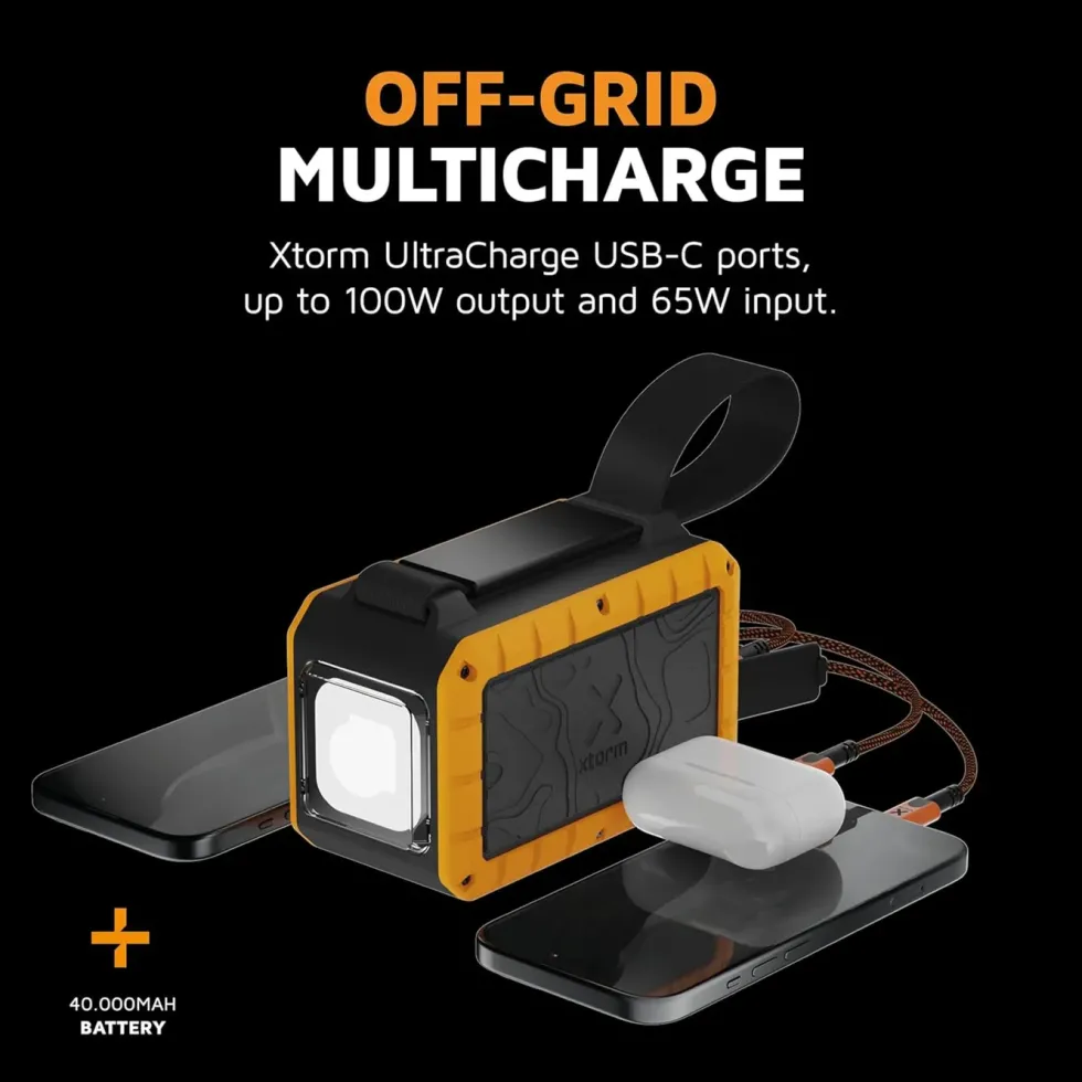 Xtorm Rugged XR204 Flashlight Powerbank 40000 mAh