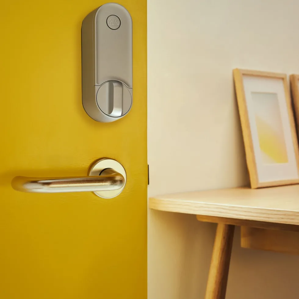 Yale Linus Smartlås L2 Silver